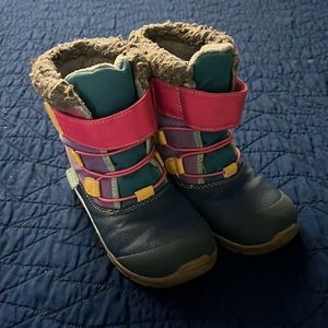 Kids See Kai Run Toddler Winter Boots !